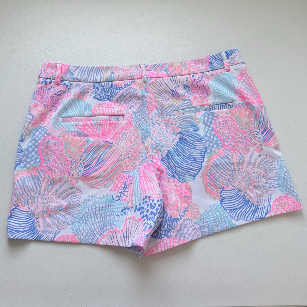 Lilly Pulitzer Callahan Mid Rise Short Multi Roar of the Seas 2025 NWT Size 16 - Picture 6 of 11